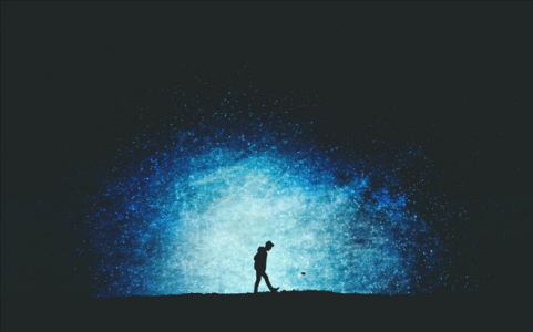 最懂得撩拨人心的星座女，她们的眼神藏着什么秘密？