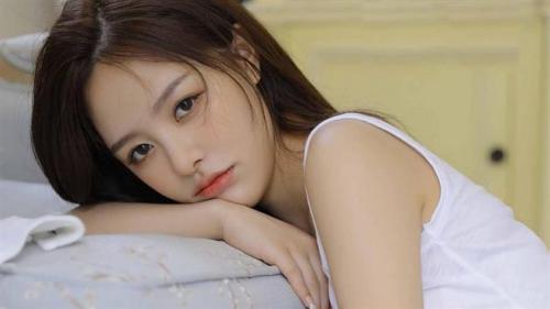 b型血女人的性格特点 B型血女生性格解析